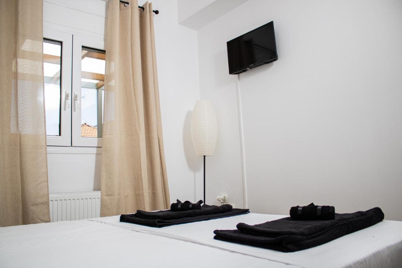 F K Room 3 Эйон Экстерьер фото
